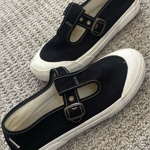 Vans T Strap